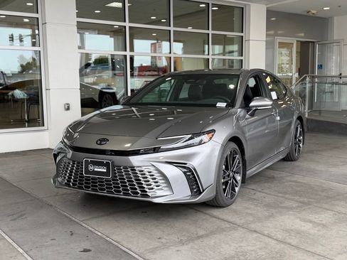New 2026 Toyota Camry XSE FWD image 2