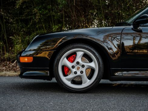 Used 1996 Porsche 911 Turbo image 17