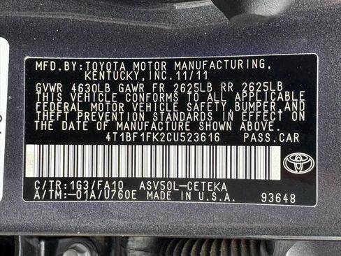Used 2012 Toyota Camry L image 35