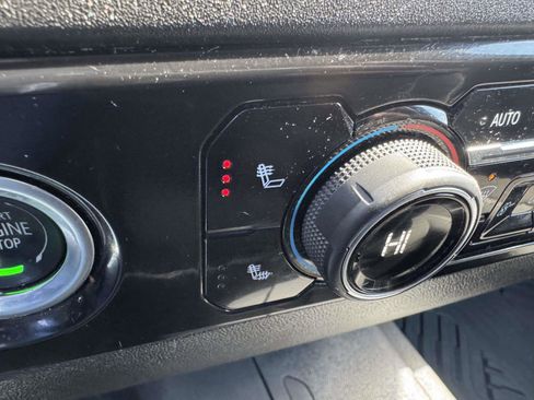 Used 2023 Chevrolet Silverado 1500 RST image 31