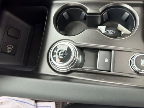 New 2026 Ford Explorer ST-Line w/ ST-Line Street Pack image 24