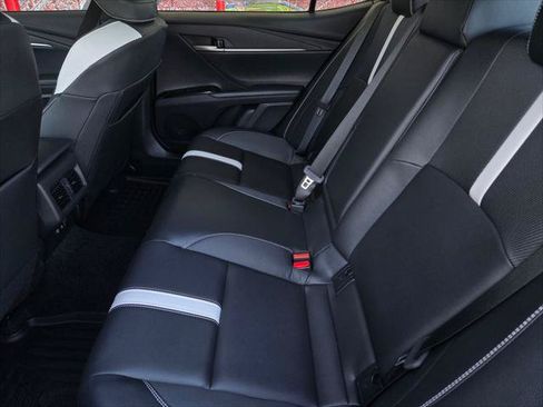 Used 2026 Toyota Camry SE FWD image 11