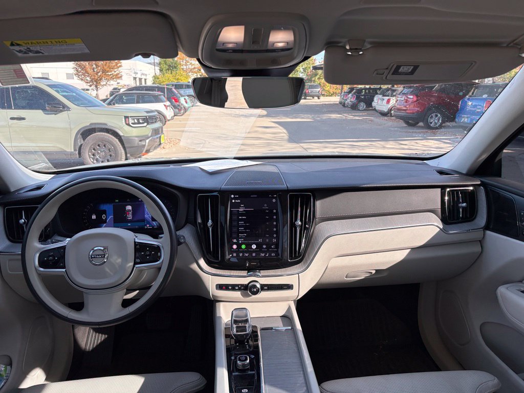 Used 2023 Volvo XC60 B5 Ultimate w/ Climate Package AWD/4WD image 14