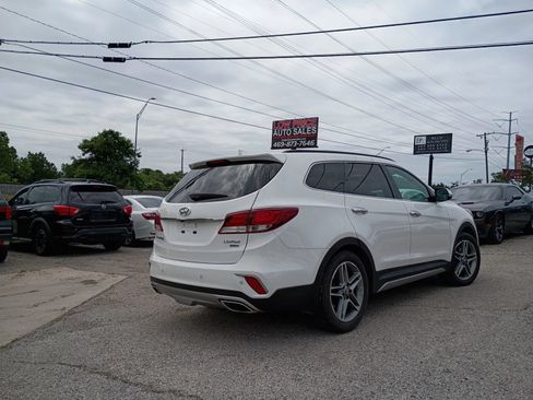Used 2017 Hyundai Santa Fe Limited FWD image 5
