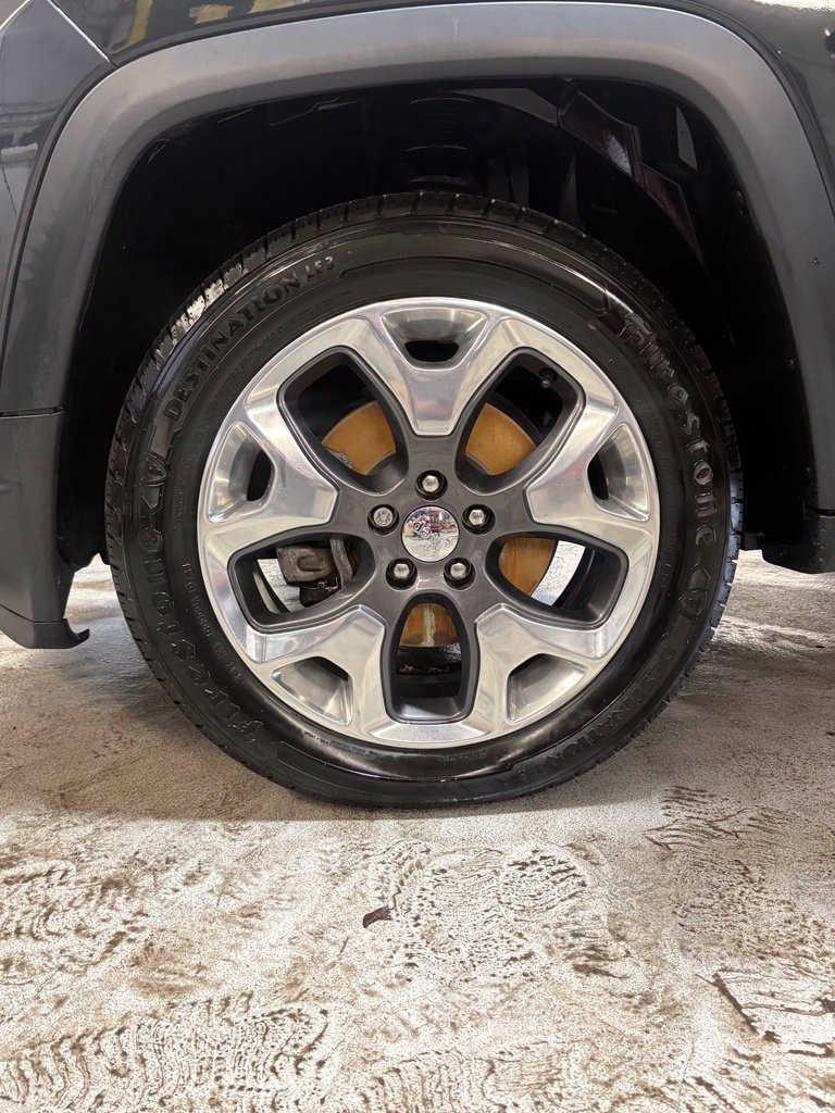 Certified 2018 Jeep Compass Limited AWD/4WD image 23