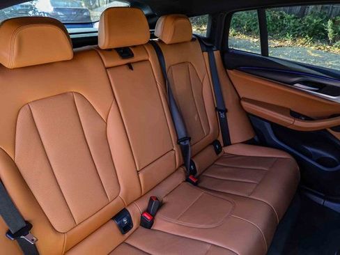 Used 2023 BMW X4 xDrive30i w/ M Sport Package image 24