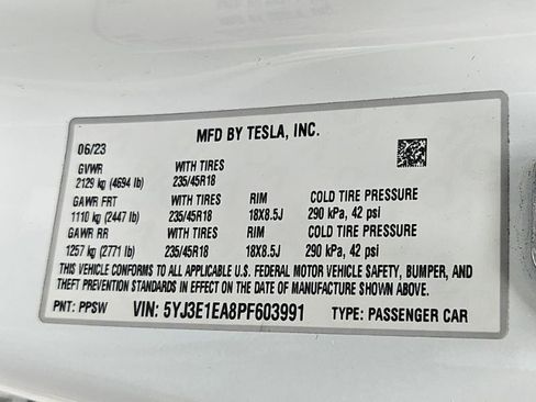 Used 2023 Tesla Model 3 Standard Range RWD image 33