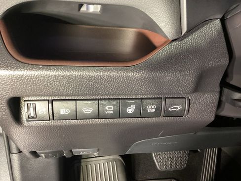 Used 2025 Toyota RAV4 Limited w/ Advanced Technology Package AWD/4WD image 19