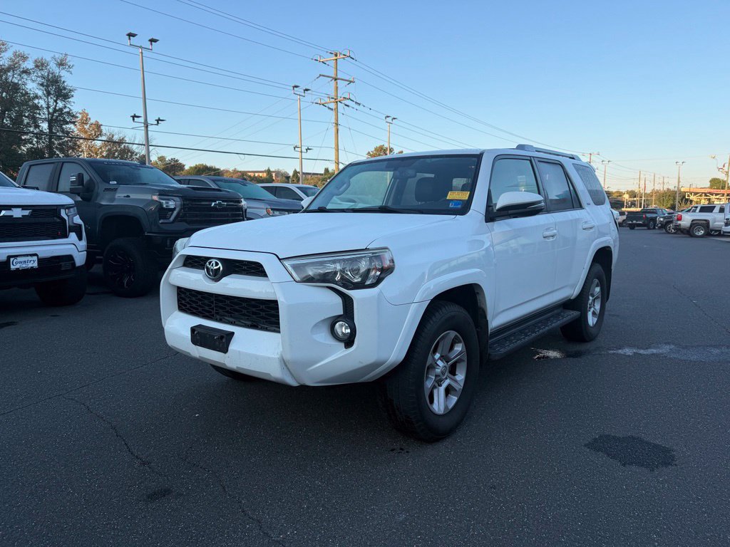 Used 2018 Toyota 4Runner SR5 Premium AWD/4WD image 3