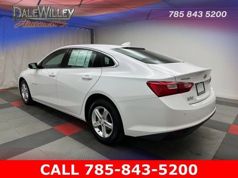 Used 2024 Chevrolet Malibu LT image 4