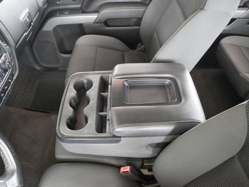 Used 2017 Chevrolet Silverado 1500 LT w/ All Star Edition AWD/4WD image 32
