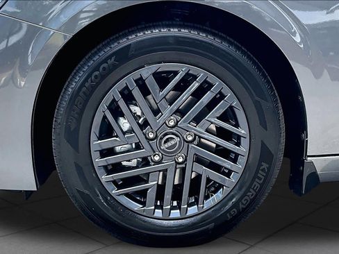 New 2026 Nissan Sentra SV w/ SV Convenience Package FWD image 11