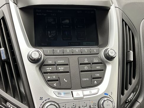 Used 2015 Chevrolet Equinox LT w/ Driver Convenience Package image 16