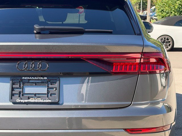 Used 2023 Audi SQ8 Prestige AWD/4WD image 5