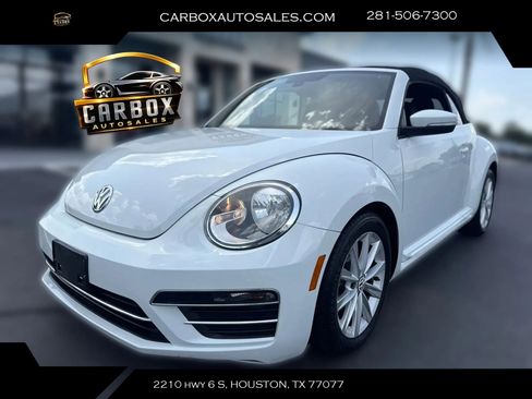 Used 2019 Volkswagen Beetle 2.0T SE FWD image 24