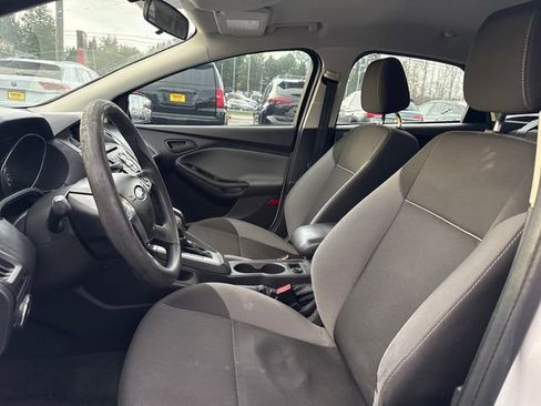 Used 2012 Ford Focus SE image 16