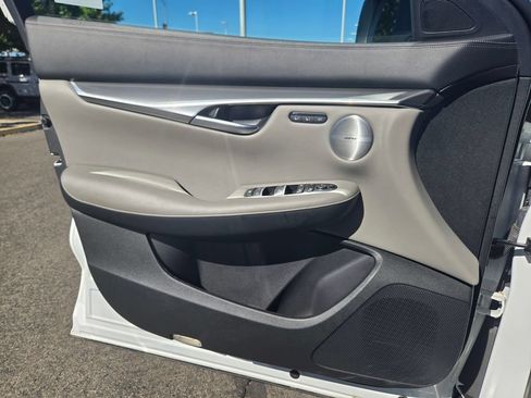 Certified 2025 INFINITI QX50 Luxe AWD/4WD image 17