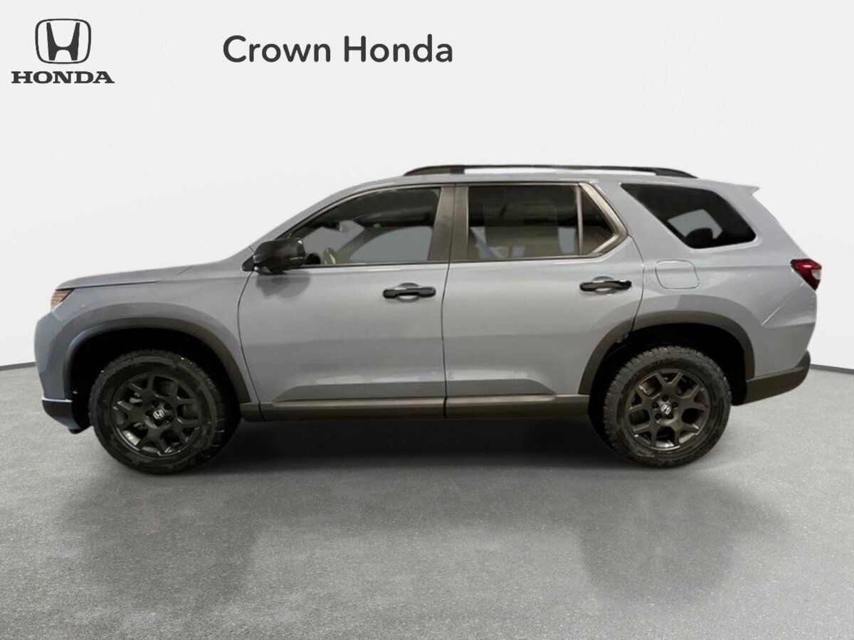 New 2026 Honda Pilot TrailSport image 2