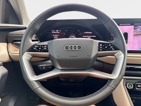 Certified 2025 Audi Q5 Premium Plus AWD/4WD image 28