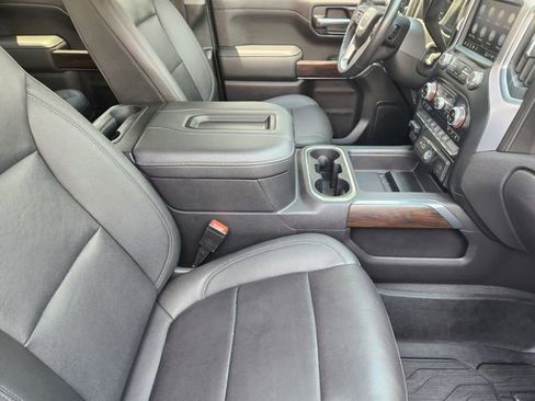 Used 2022 GMC Sierra 1500 SLT AWD/4WD image 14