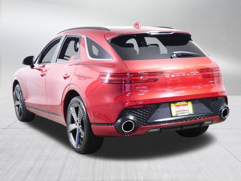 Used 2023 Genesis GV70 3.5T Sport w/ Sport Prestige Package AWD/4WD image 5