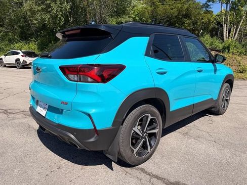 Used 2022 Chevrolet TrailBlazer RS w/ Sun and Liftgate Package AWD/4WD image 4