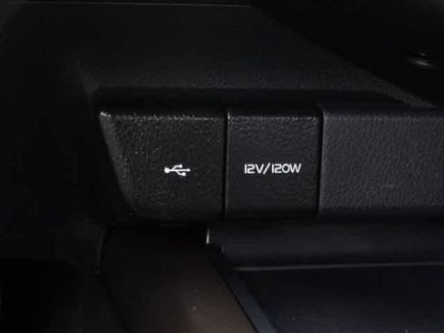 Certified 2023 Toyota Camry SE image 30