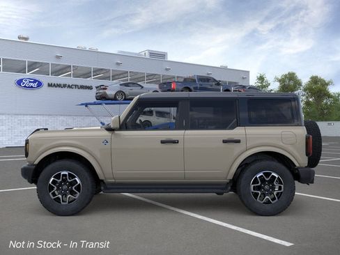 New 2026 Ford Bronco Outer Banks AWD/4WD image 3