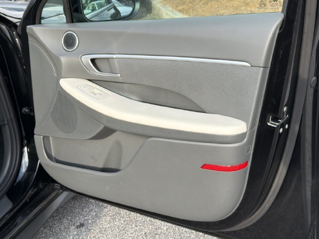 Certified 2026 Hyundai Sonata SE FWD image 17