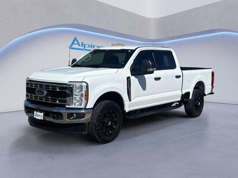 Used 2024 Ford F250 XLT w/ FX4 Off-Road Package AWD/4WD image 1
