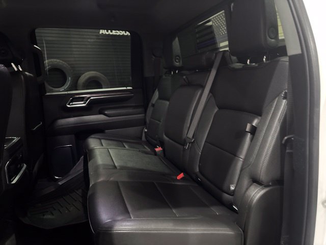 Used 2024 Chevrolet Silverado 2500 LTZ w/ LTZ Premium Package AWD/4WD image 17