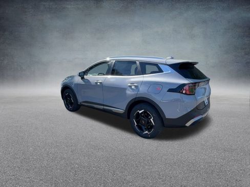 Used 2026 Kia Sportage EX image 17