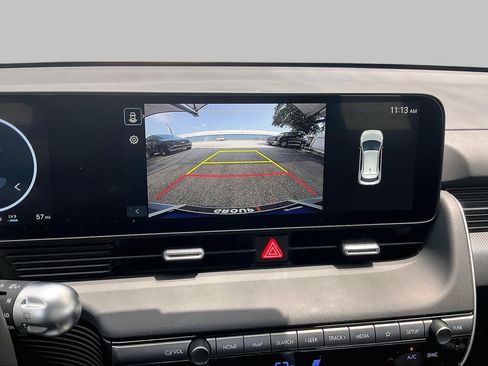 Certified 2025 Hyundai Ioniq 5 SEL RWD image 28