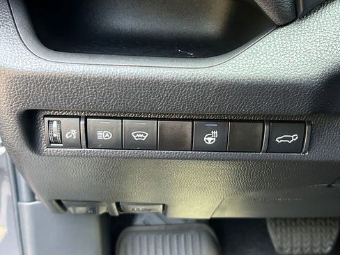 Used 2023 Toyota RAV4 XLE w/ Convenience Package image 29