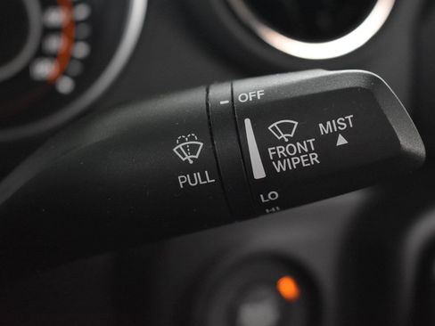 Used 2023 Jeep Gladiator Overland image 20