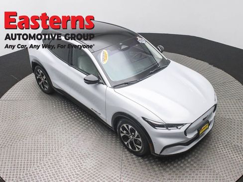 Used 2022 Ford Mustang Mach-E Premium image 3