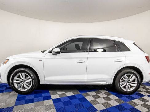 Used 2023 Audi Q5 2.0T Premium w/ Convenience Package AWD/4WD image 8
