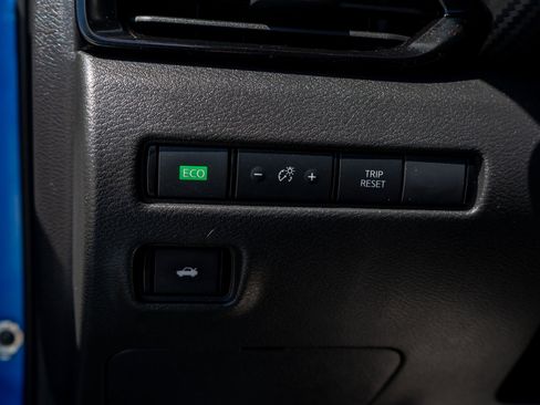 Used 2023 Nissan Sentra SV image 52