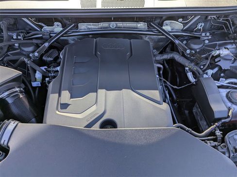 New 2025 Audi Q5 Premium Plus image 37