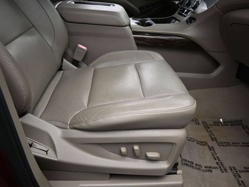 Used 2019 GMC Yukon XL SLT w/ Premium Edition RWD image 49