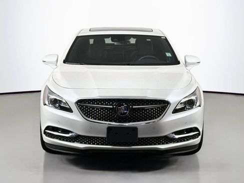 Used 2019 Buick LaCrosse Avenir w/ Driver Confidence Package II AWD/4WD image 2