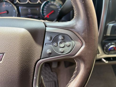 Used 2018 Chevrolet Silverado 1500 LTZ Z71 AWD/4WD image 17