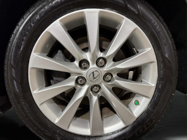 Used 2012 Lexus LS 460 AWD w/ Luxury Value Edition image 36