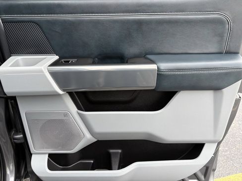 Used 2024 Ford F350 Limited image 32