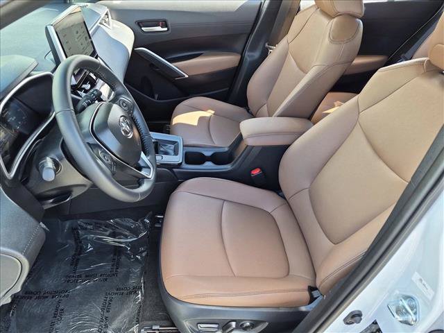 Used 2026 Toyota Corolla Cross XLE w/ Convenience Package FWD image 16