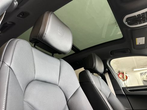 New 2026 Porsche Macan Turbo image 18