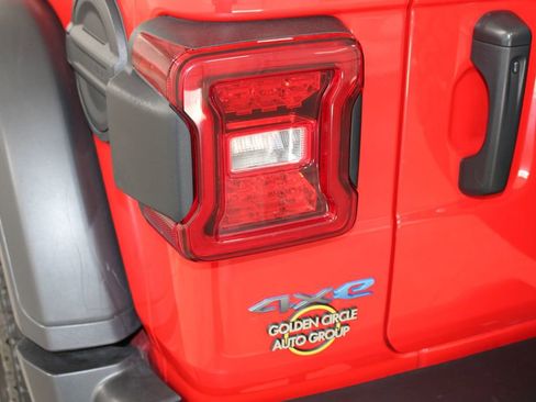 Used 2024 Jeep Wrangler Unlimited Rubicon 4xe image 17