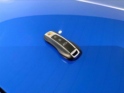 Used 2025 Porsche 911 Carrera S image 31