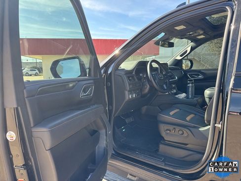 Used 2023 GMC Yukon XL AT4 w/ AT4 Premium Plus Package image 9