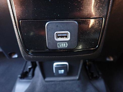 Used 2022 Jeep Compass Trailhawk AWD/4WD image 9